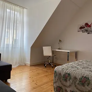 Privatunterkunft Zentrum Stadthaus Zimmer 5, City Airport Mannheim